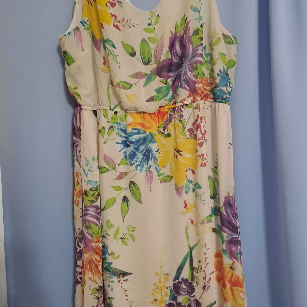 Old Navy Cream Floral Dress